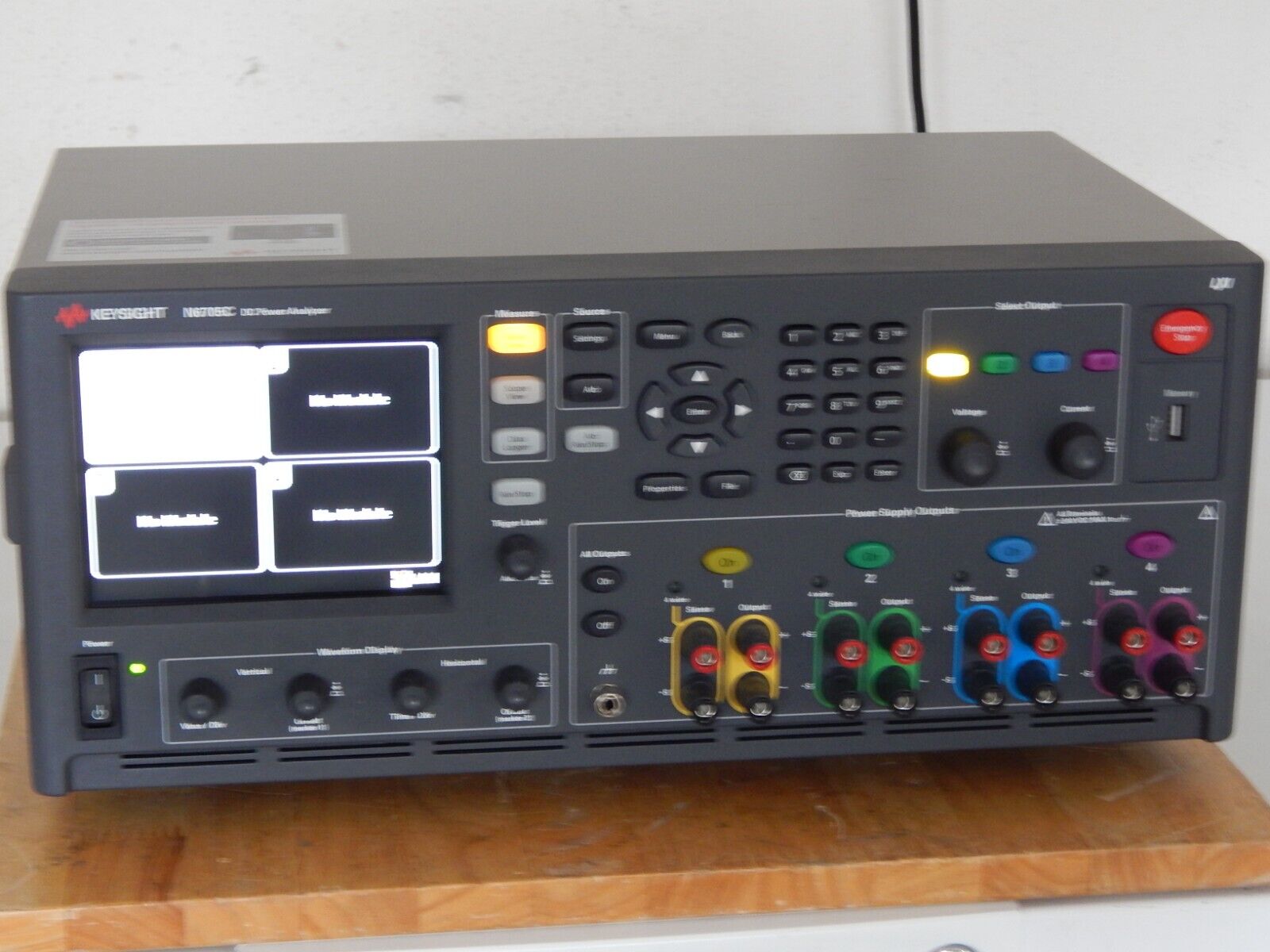 Keysight N6705C DC Power Analyzer, Modular, 600W, 4-Slot Keysight N6705C DC Power Analyzer, Modular, 600W, 4-Slot
